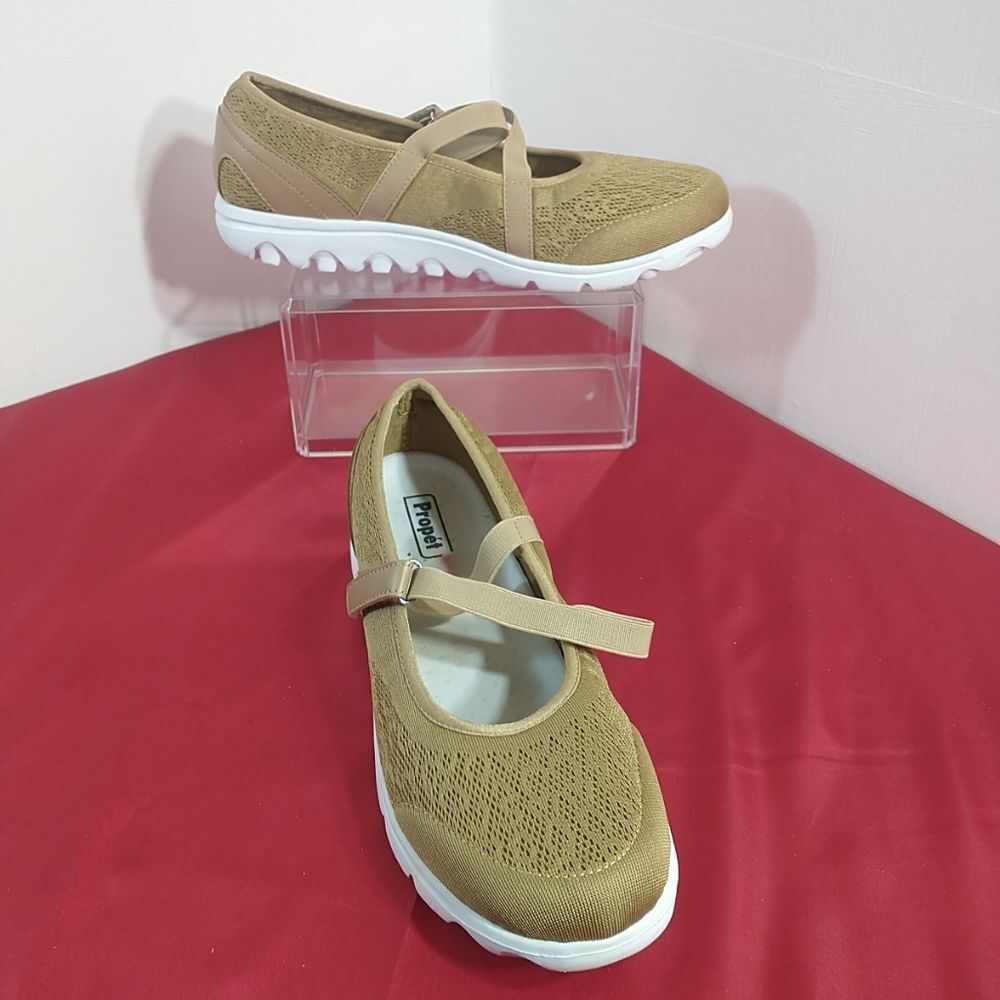 Easy Spirit Tan Knit Mary Jane Slip-On Loafer